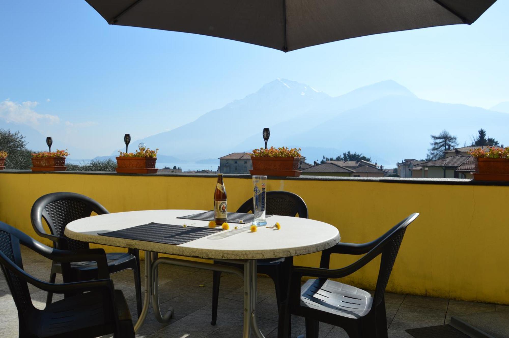 Casa Carmen Apartment Lake Como Dongo Eksteriør billede